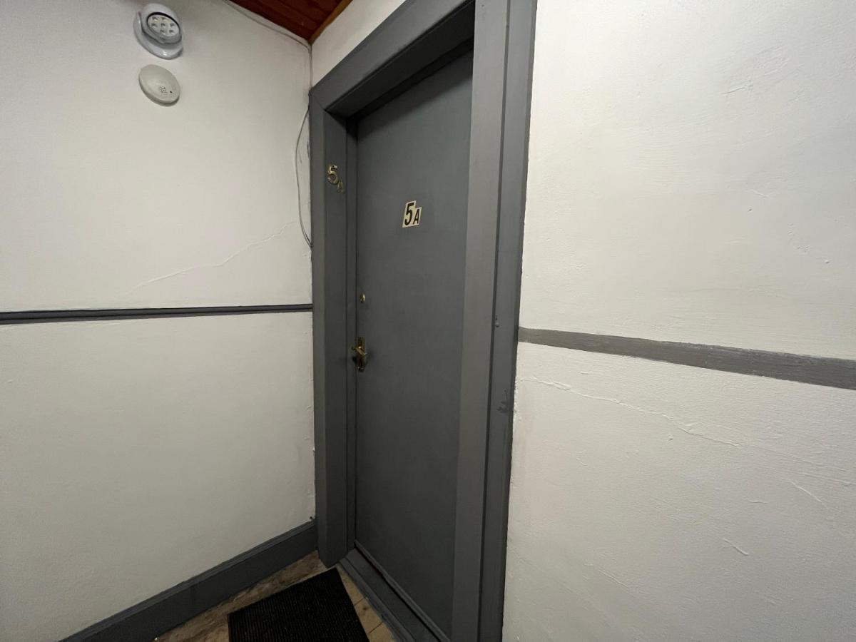 Elgin Apartment Exterior photo
